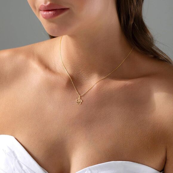 Daisy Necklace, Gold Flower Charm Necklace, Everyday Dainty Flower Pendant Gift - Picture 3 of 4